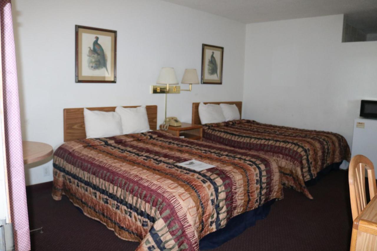 Dakota Inn Huron 외부 사진